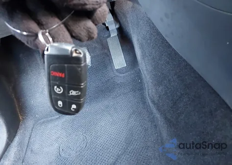 2016 Dodge Durango R/T z USA, uszkodzony, nr VIN 1C4SDHCT1GC322530